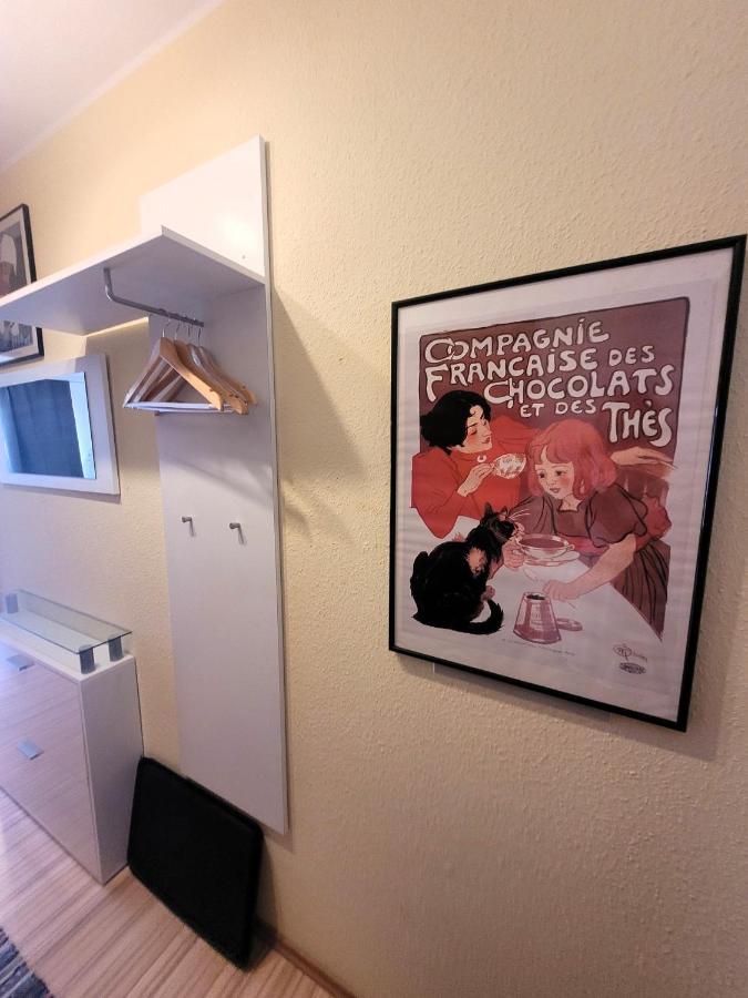 21038 Apartment